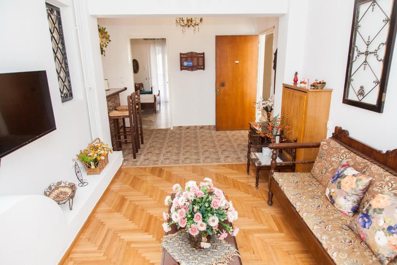 Beautiful Apartment In Pagkrati -Gtd95601 Athén Kültér fotó