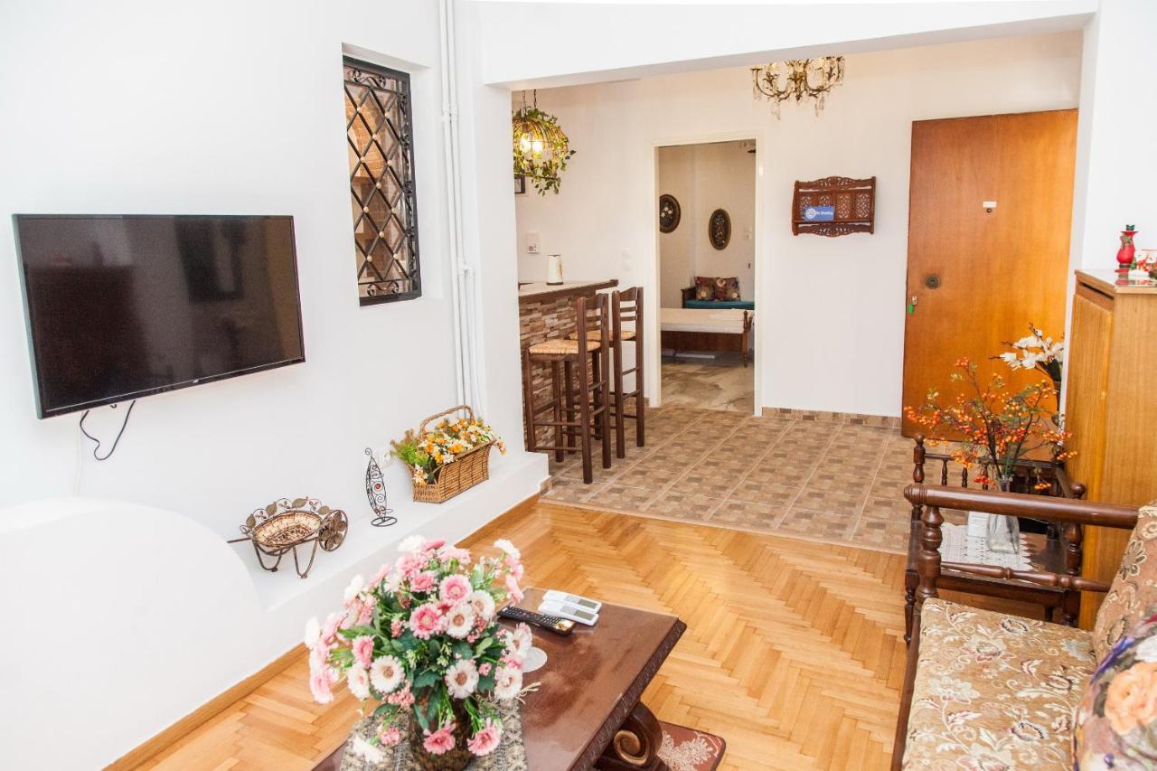 Beautiful Apartment In Pagkrati -Gtd95601 Athén Kültér fotó